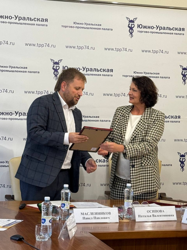 photo_5361568569822934229_y.jpg photo_5361568569822934229_y.jpg