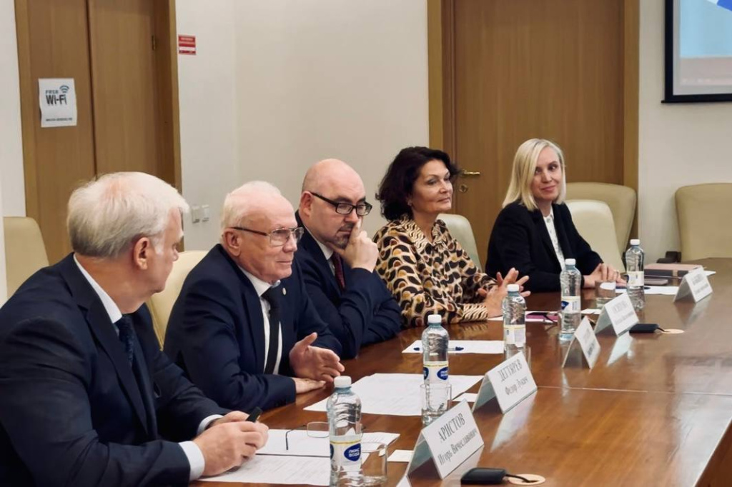 5339440498881985228.jpg 5339440498881985228.jpg